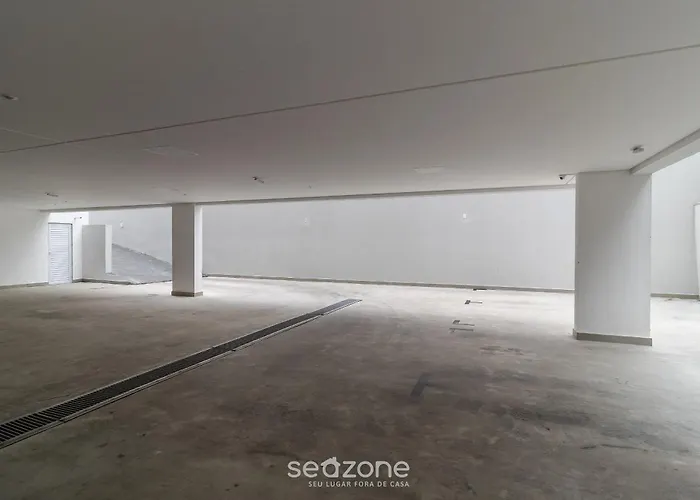 Predio Com Piscina No Ingleses Norte - Stn